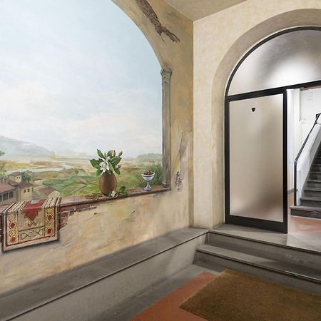 Signoria Apartment With Patio Флоренция Экстерьер фото