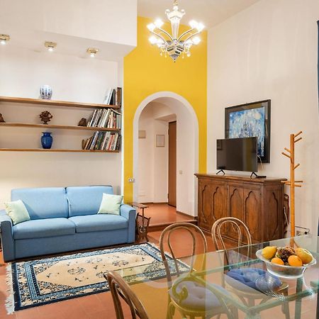 Signoria Apartment With Patio Флоренция Экстерьер фото