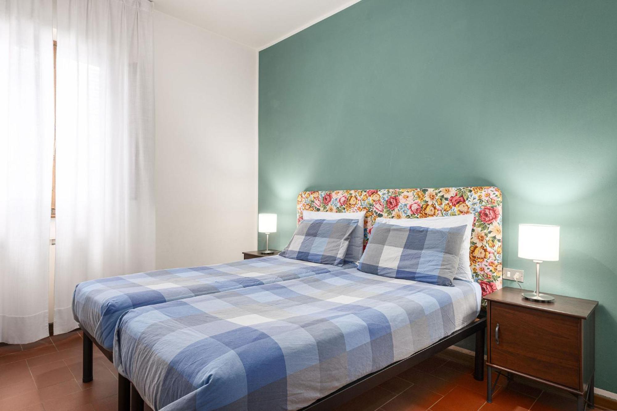 Signoria Apartment With Patio Флоренция Экстерьер фото